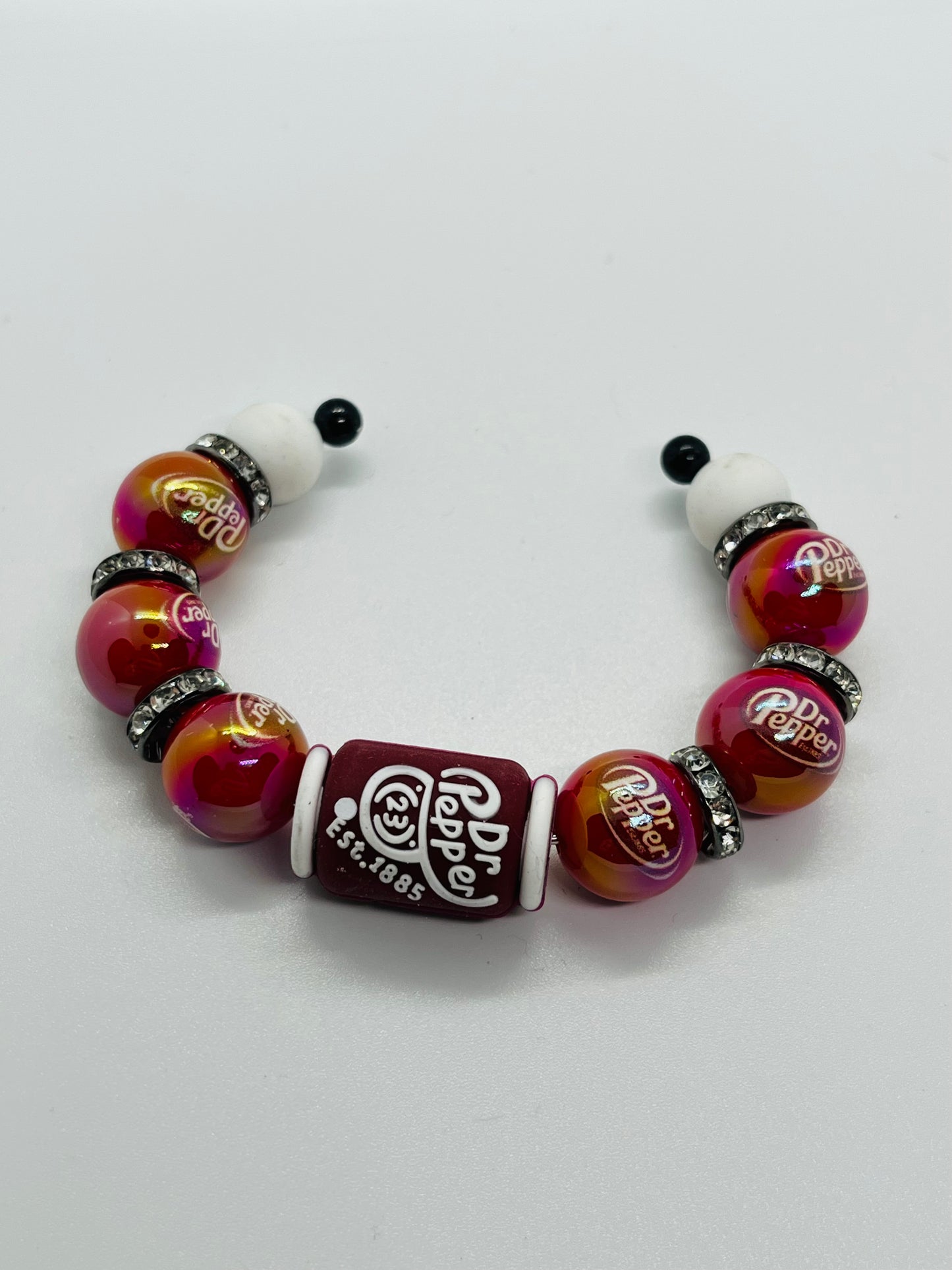 Dr Pepper–Inspired Beaded Bracelet – Soda Theme Stretch Bracelet