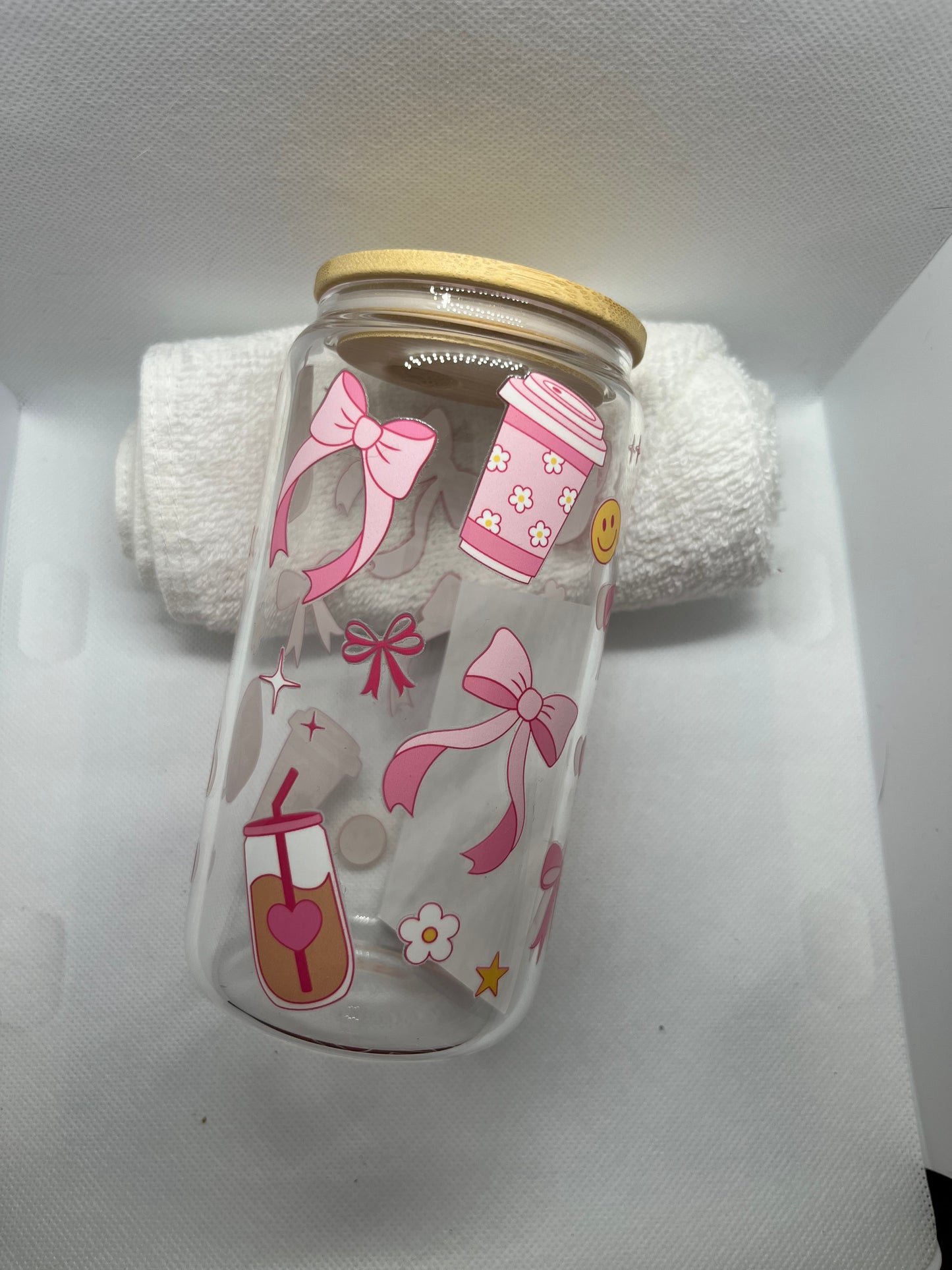 🎀 Pink Bow Aesthetic 16 oz Glass Tumbler