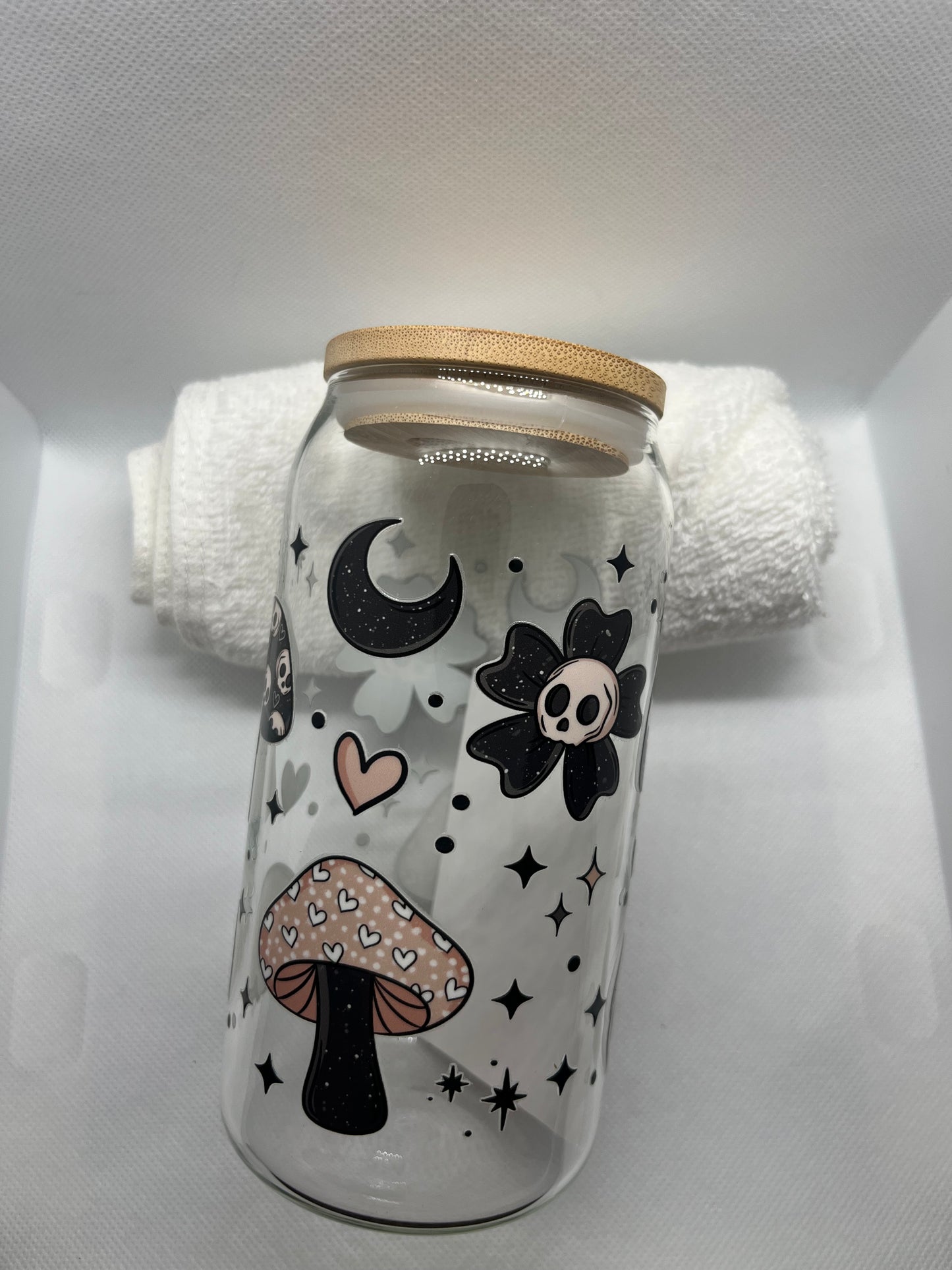 Spooky Cute Skull & Mushroom Glass Can Tumbler